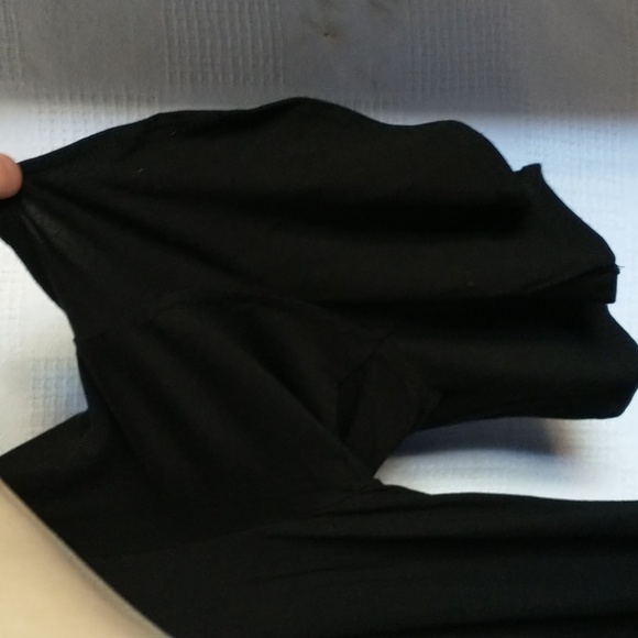 H by Halston Black Flutter Sleeve Women's Dress Blouse Size XSmall Scoop Neck - Picture 5 of 5